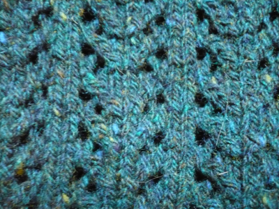 Green Lace Gloves - detail